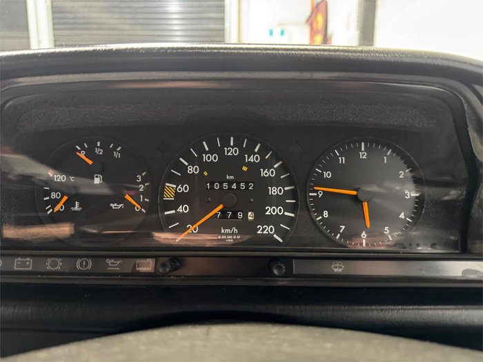 1993 Mercedes-Benz 180E W201 Blue