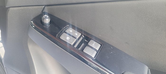 2025 Mazda BT-50 XT