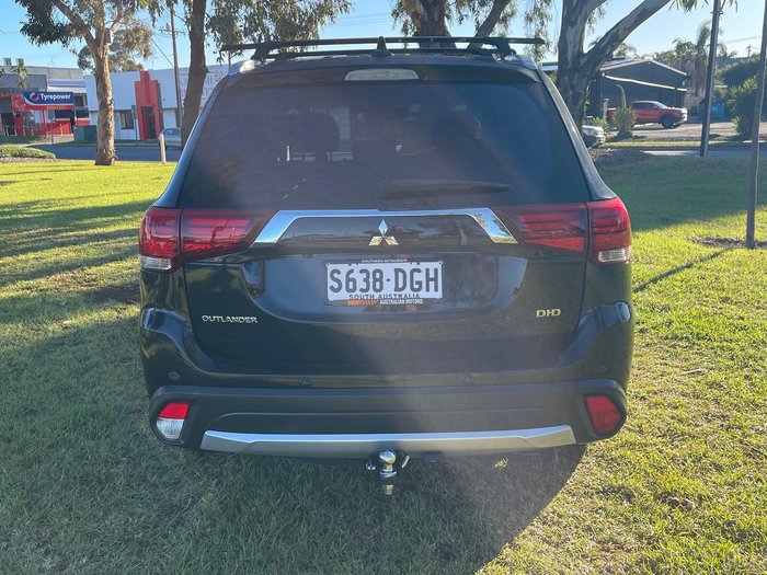 2017 Mitsubishi Outlander LS Safety Pack