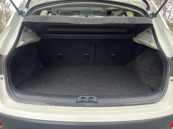 2013 Nissan Dualis ST