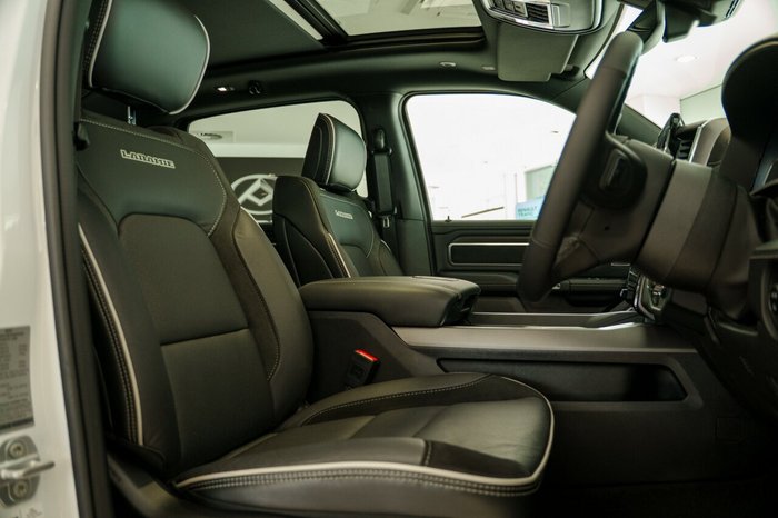 2025 RAM 1500 Laramie Sport Hurricane SO RamBox