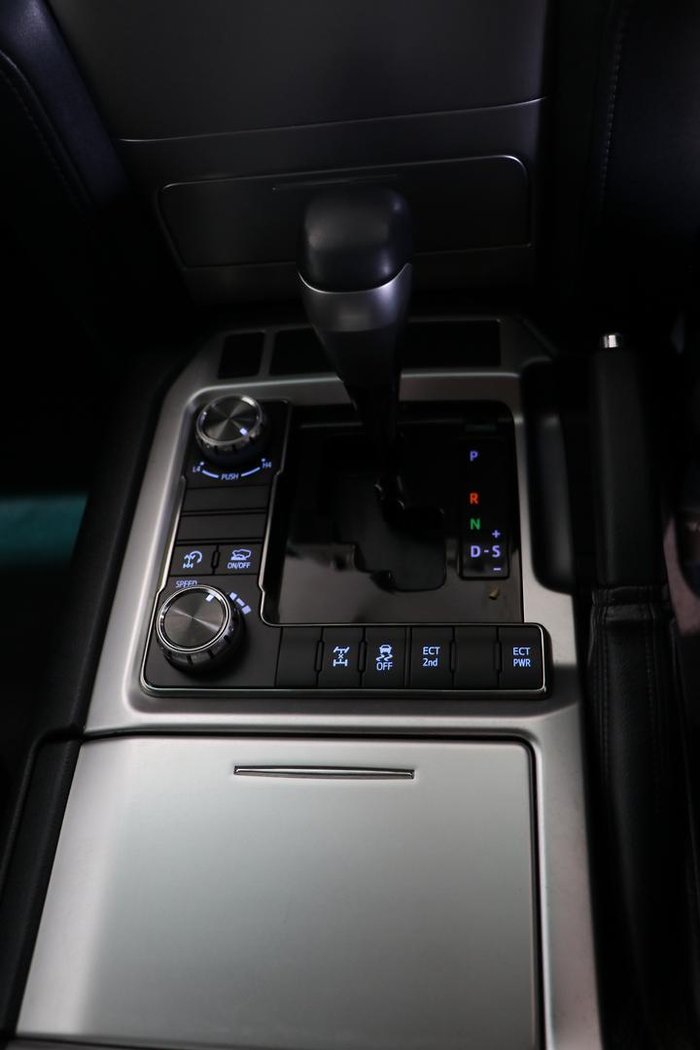 2020 Toyota Landcruiser GXL