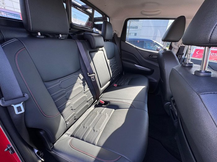 2025 Nissan Navara PRO-4X