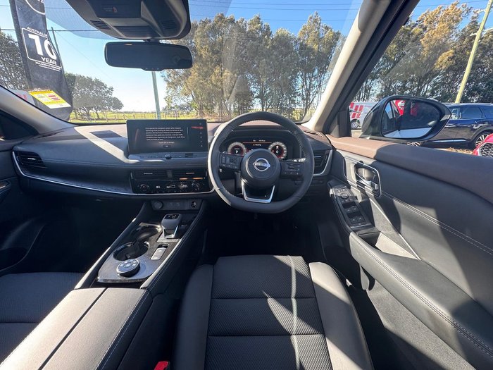2025 Nissan X-TRAIL N-TREK T33 MY25 4X4 On Demand Ivory Pearl / Black Roof