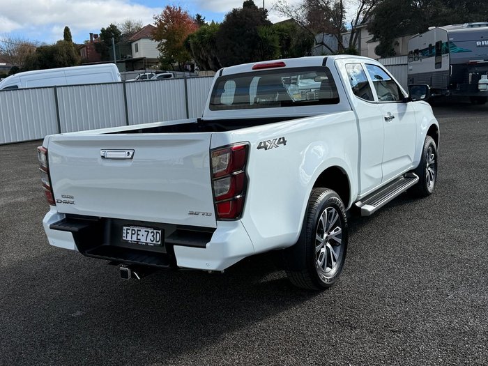 2024 Isuzu D-MAX LS-U