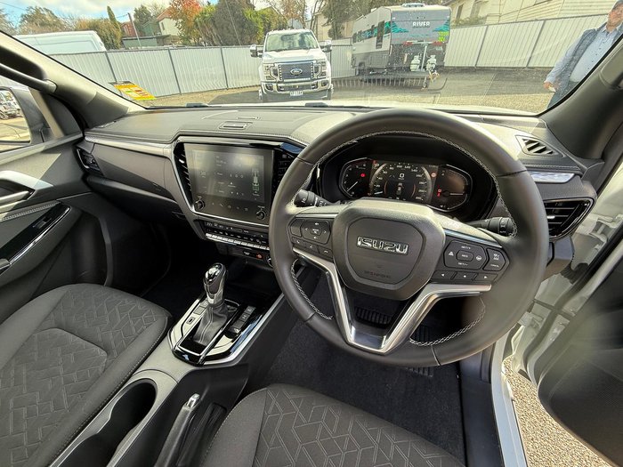 2024 Isuzu D-MAX LS-U