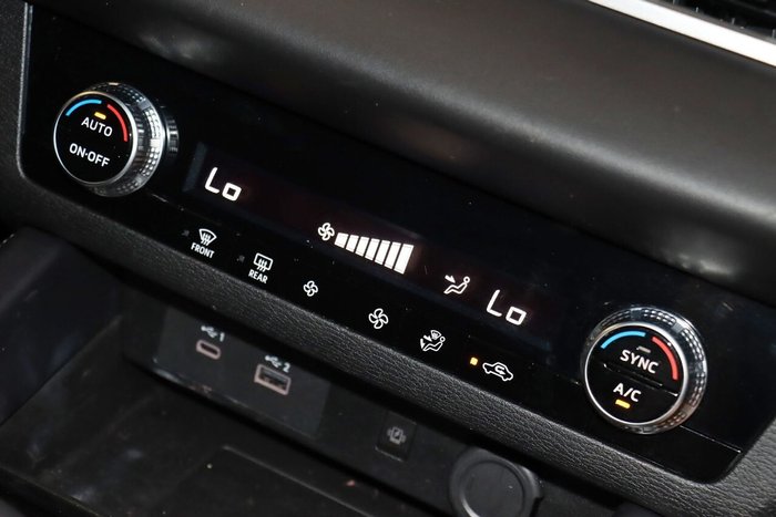 2024 Mitsubishi Outlander LS