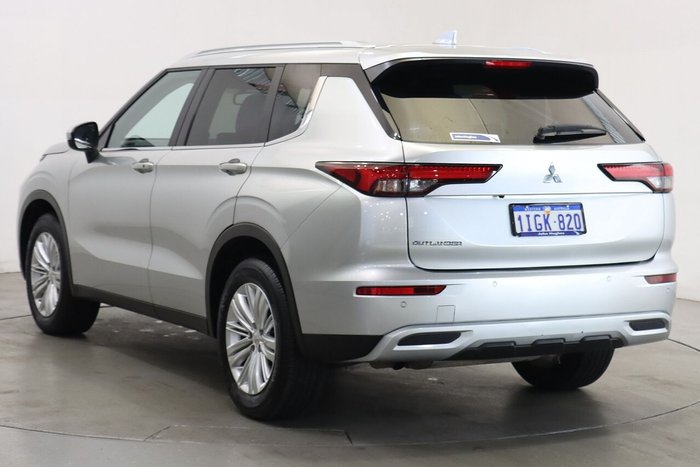 2024 Mitsubishi Outlander