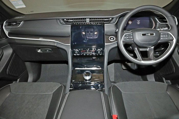 2023 Jeep Grand Cherokee Night Eagle