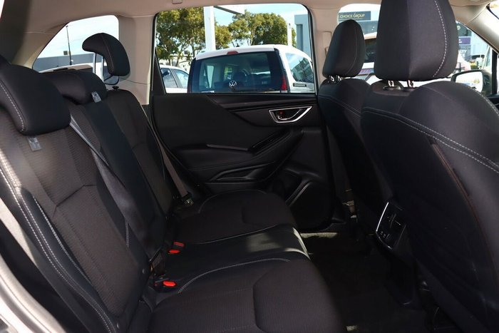 2022 Subaru Forester 2.5i