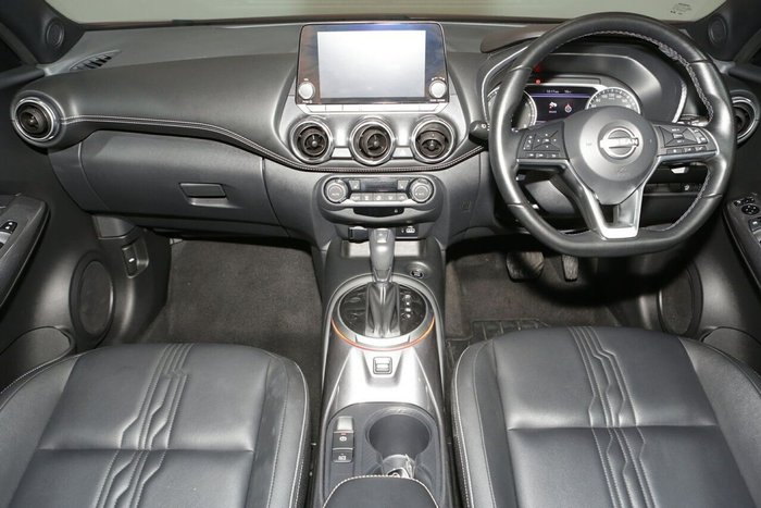 2023 Nissan JUKE ST-L