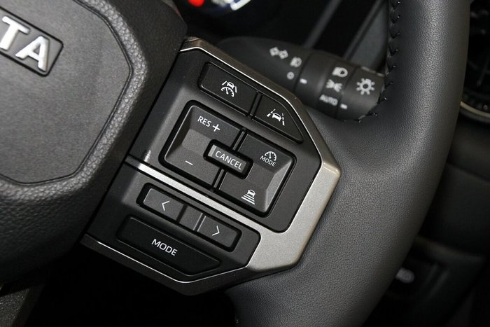 2024 Toyota Landcruiser Prado VX