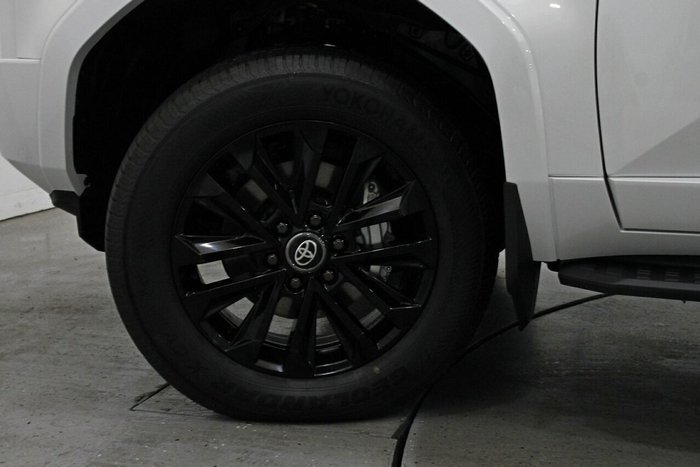 2024 Toyota Landcruiser Prado VX