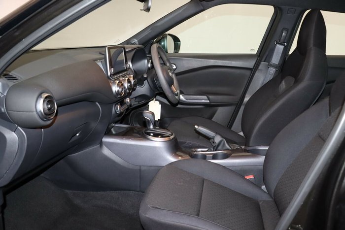 2023 Nissan JUKE ST+