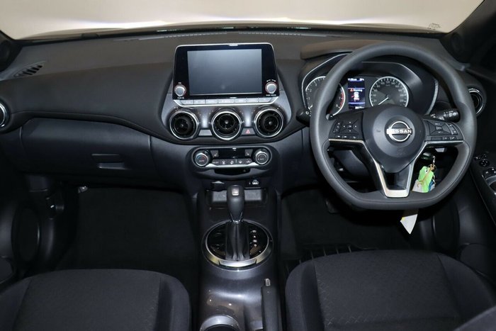 2023 Nissan JUKE ST+