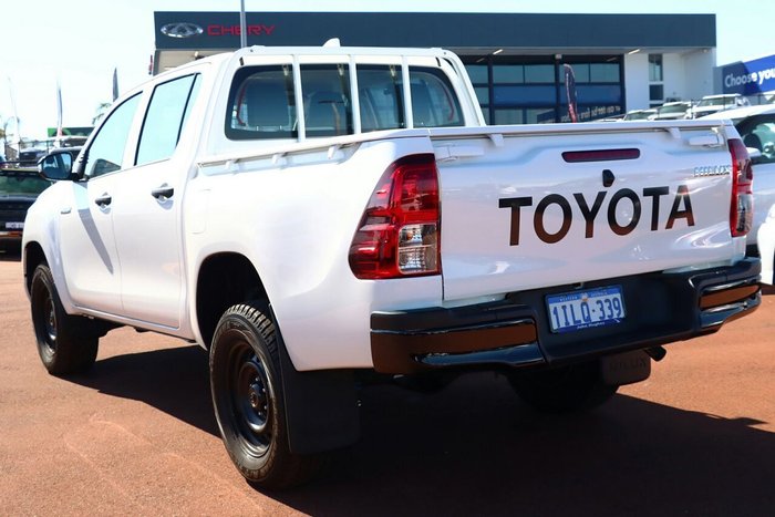 2024 Toyota Hilux