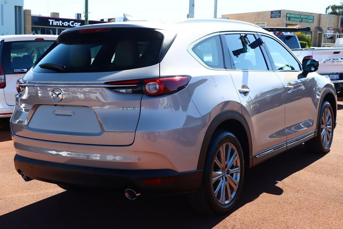 2022 Mazda CX-8 Asaki