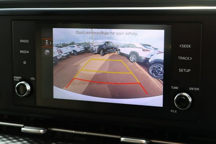 2022 Kia Carnival S