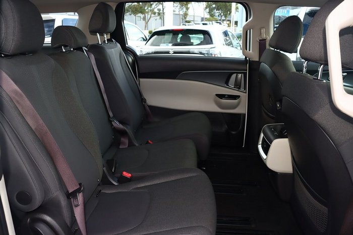 2022 Kia Carnival S