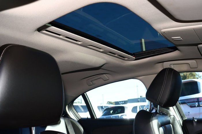 2015 Holden Commodore SS V