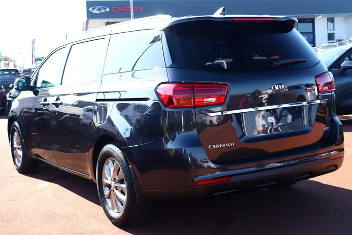 2020 Kia Carnival