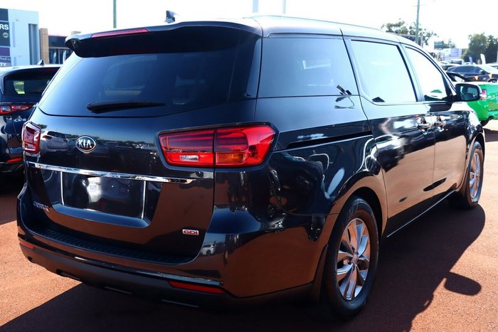 2020 Kia Carnival Si