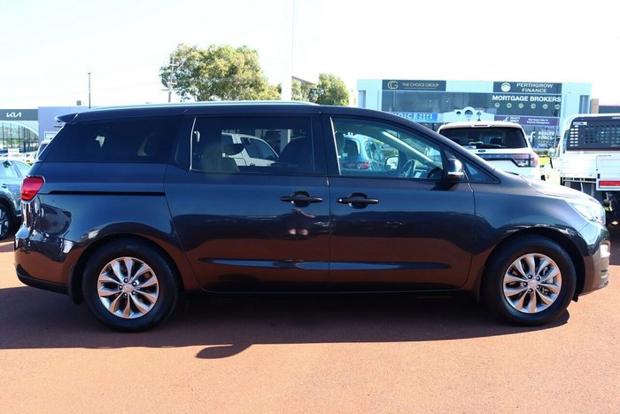 2020 Kia Carnival Si