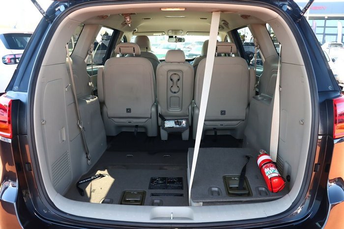 2020 Kia Carnival Si