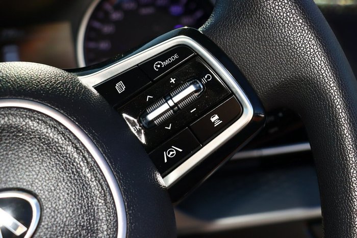 2021 Kia Carnival S