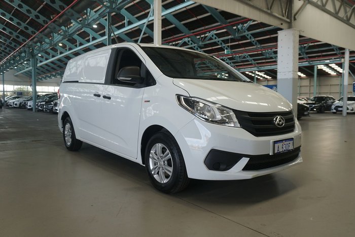 2023 LDV G10 +