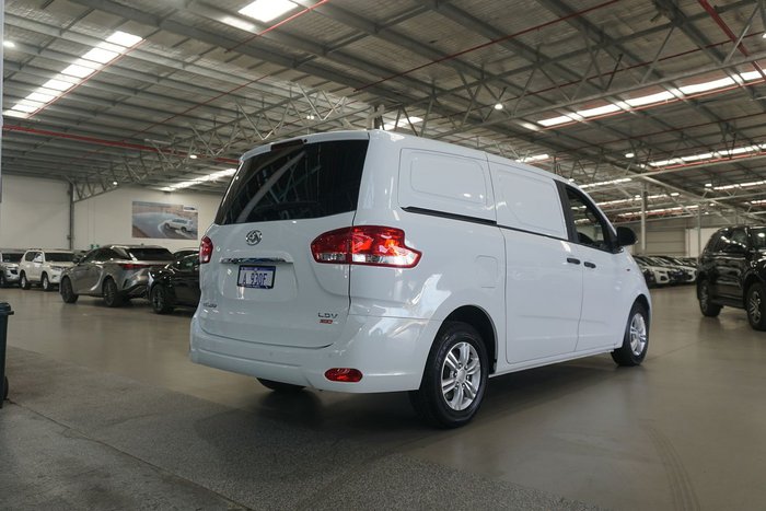 2023 LDV G10 +