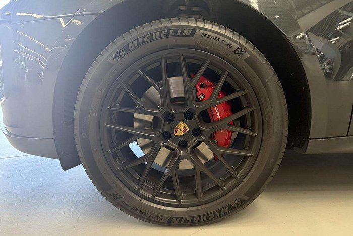 2021 Porsche Macan GTS