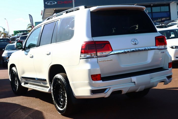2021 Toyota Landcruiser