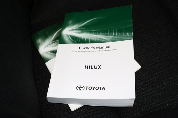 2024 Toyota Hilux SR5 Hi-Rider