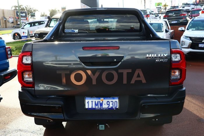 2024 Toyota Hilux SR5 Hi-Rider