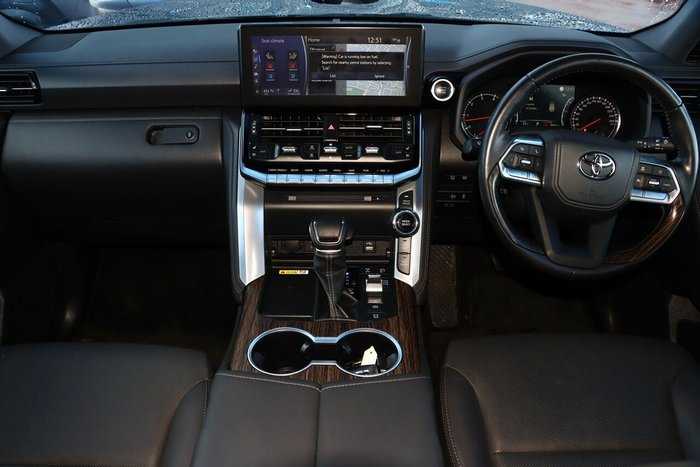 2022 Toyota Landcruiser VX