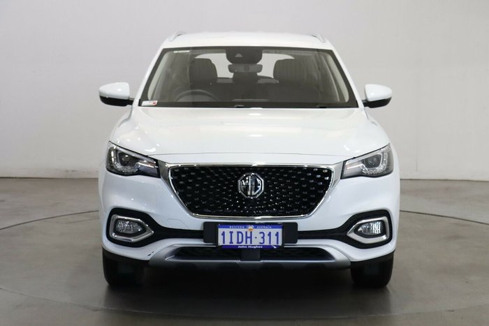 2024 MG HS