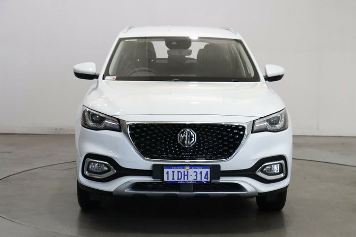 2024 MG HS