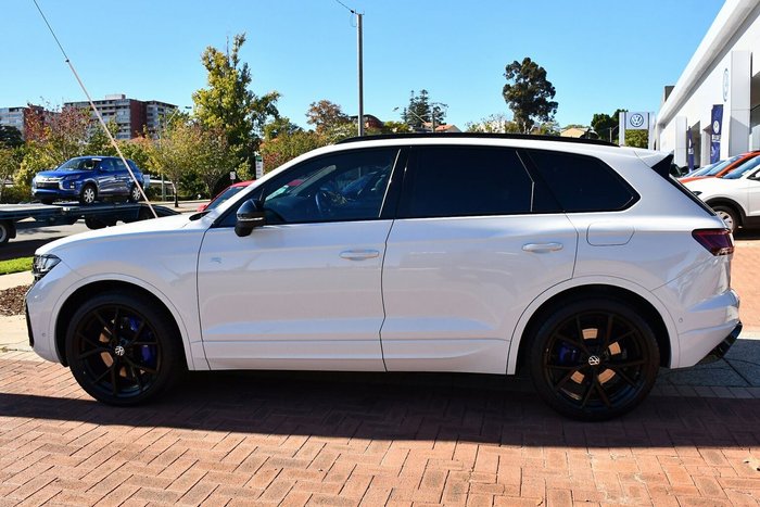 2024 Volkswagen Touareg