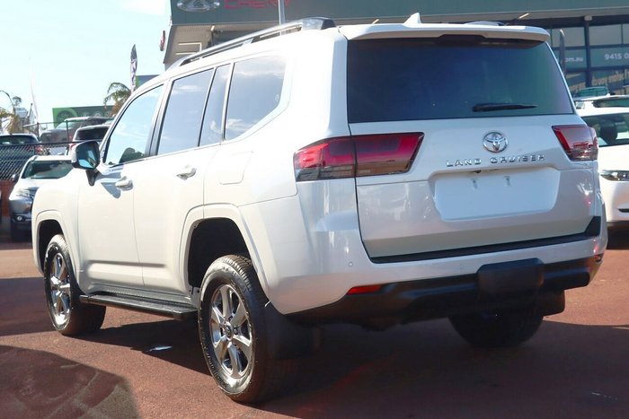 2024 Toyota Landcruiser