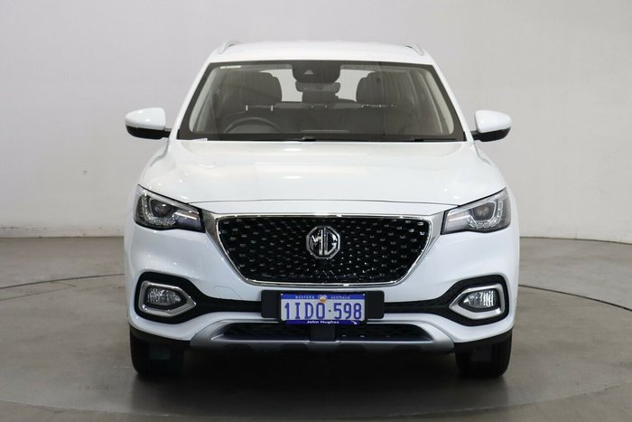 2024 MG HS