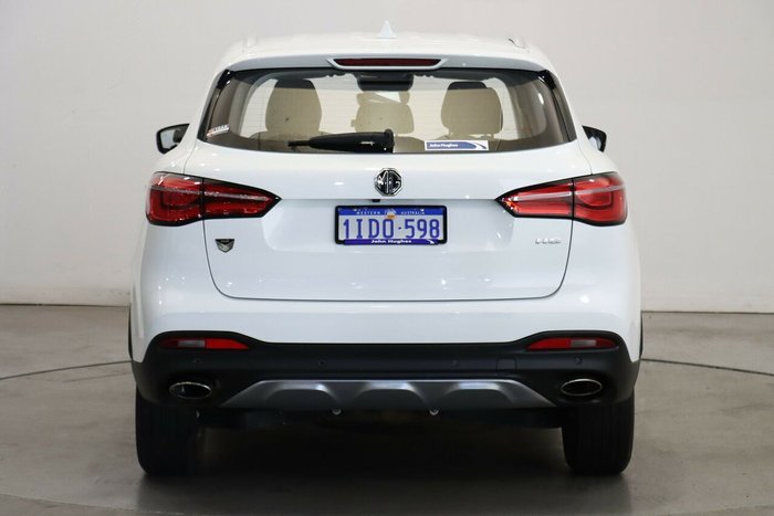 2024 MG HS
