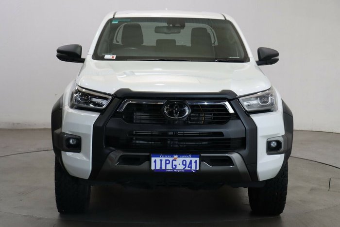 2022 Toyota Hilux Rogue