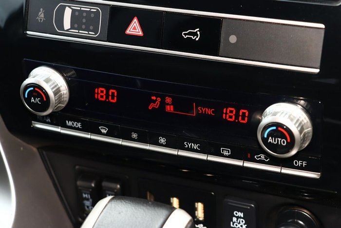 2022 Mitsubishi Pajero Sport Exceed