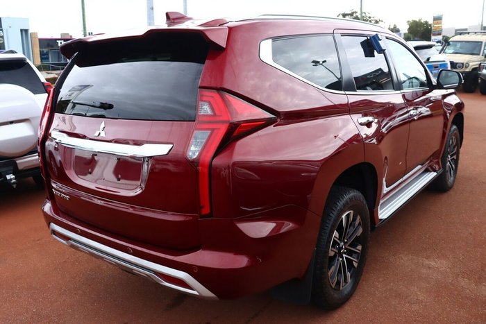 2022 Mitsubishi Pajero Sport Exceed