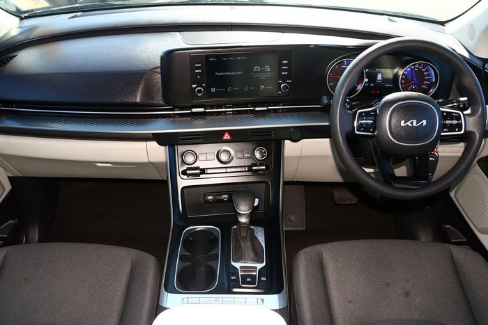 2023 Kia Carnival S