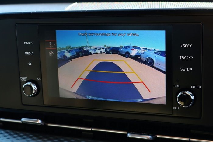 2023 Kia Carnival S