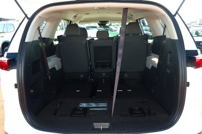 2023 Kia Carnival S