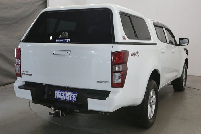 2021 Isuzu D-MAX LS-M