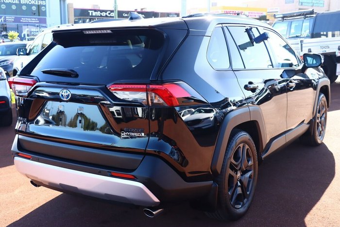 2024 Toyota RAV4 Edge